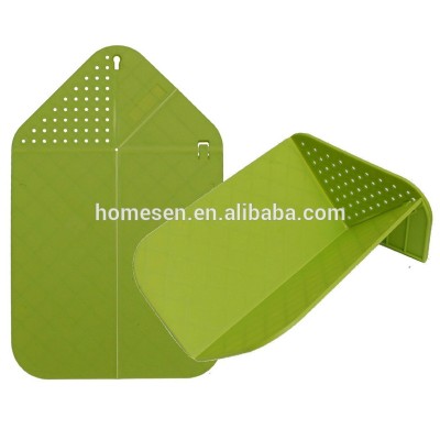 Homesen high quality kitchen vegetable plastic foldable cutting board with scale, flexible cutting board set